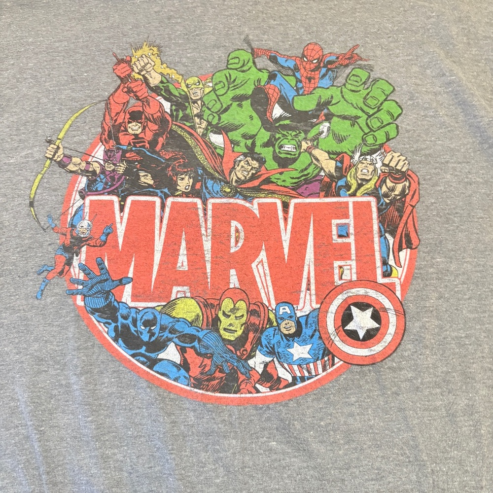 Marvel Comic Book Unisex 2X Graphic Tee Multiple Superhero T Shirt